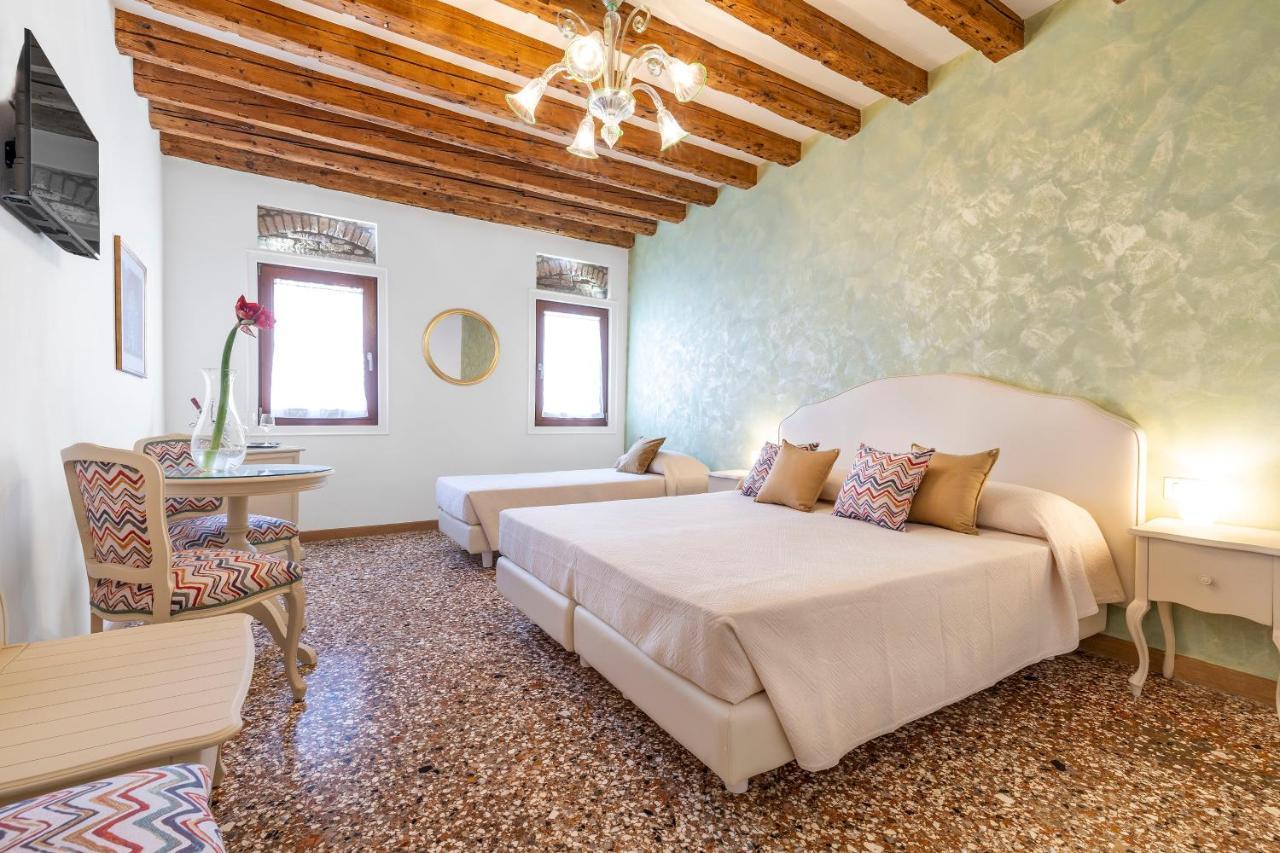 Residenza San Silvestro Hotell Venedig Exteriör bild