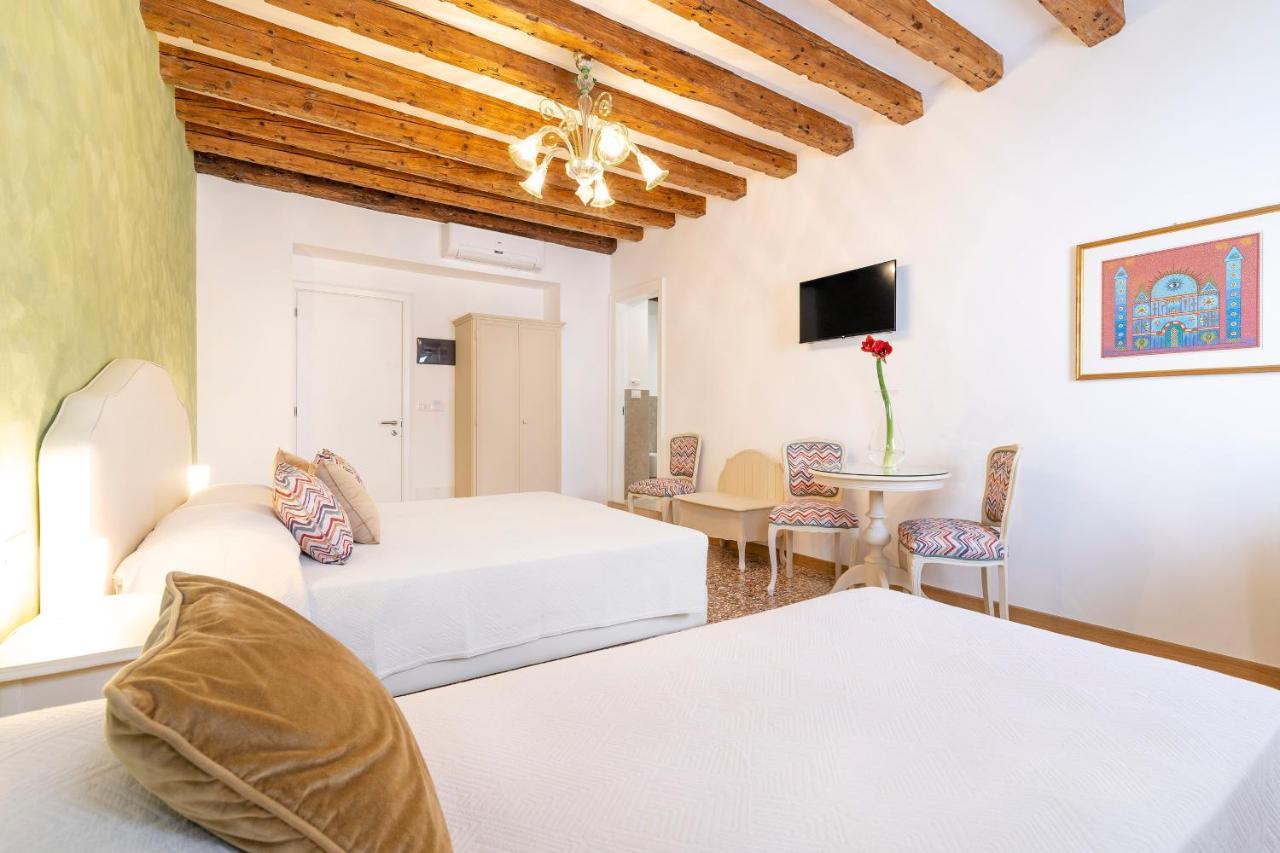 Residenza San Silvestro Hotell Venedig Exteriör bild