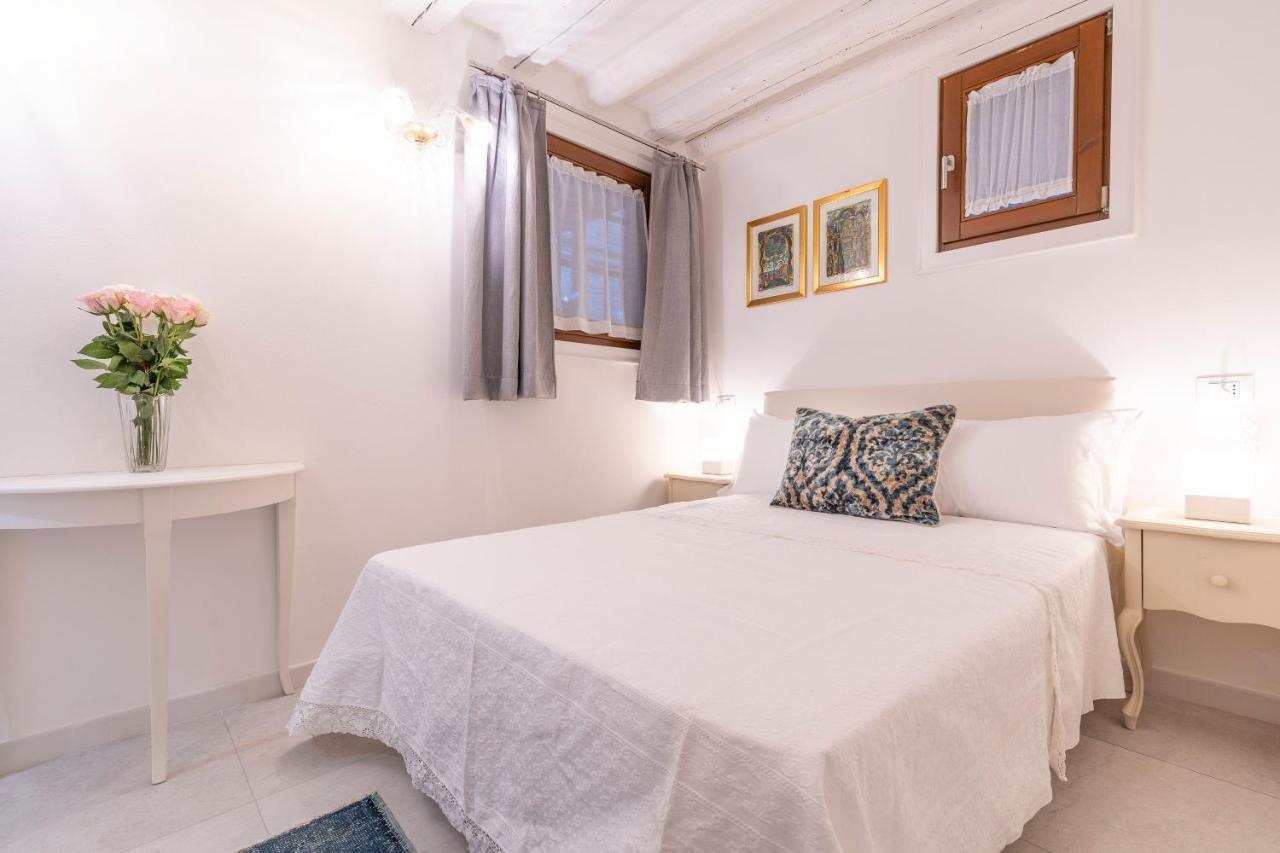 Residenza San Silvestro Hotell Venedig Exteriör bild