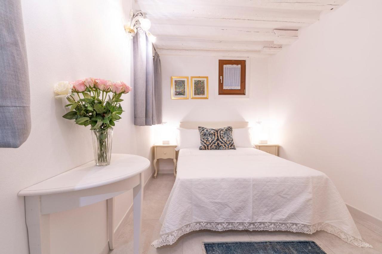 Residenza San Silvestro Hotell Venedig Exteriör bild