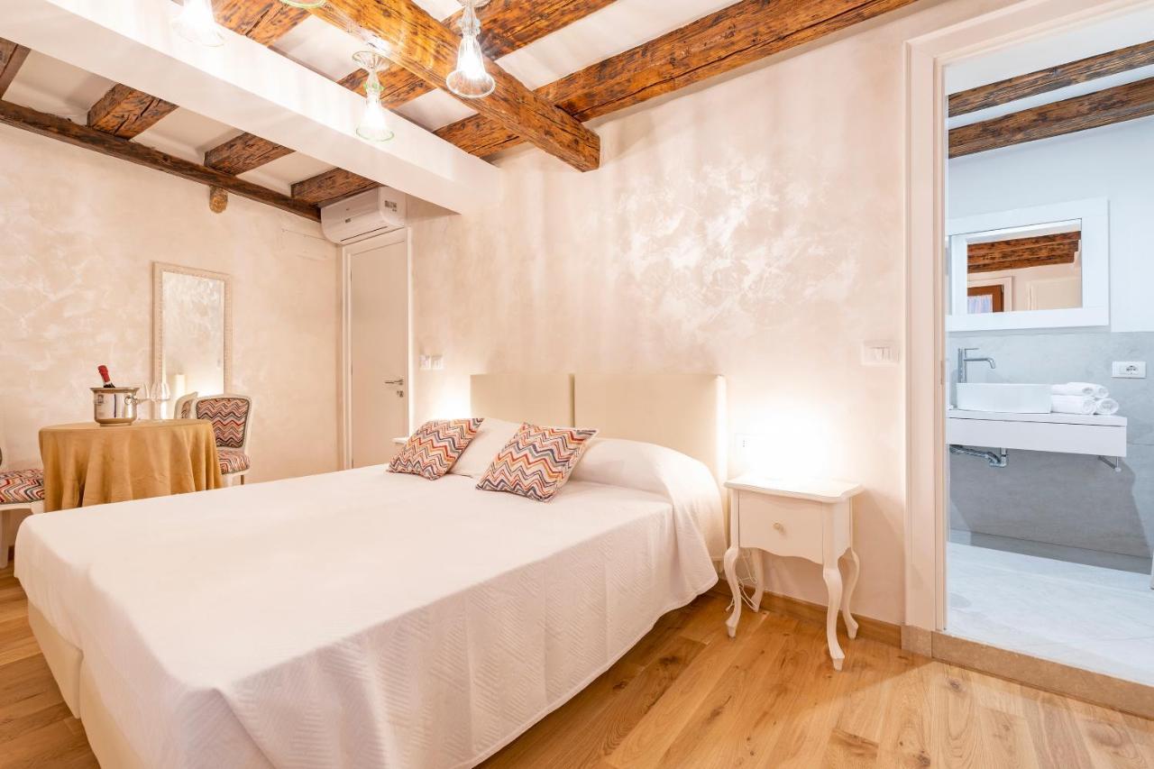 Residenza San Silvestro Hotell Venedig Exteriör bild