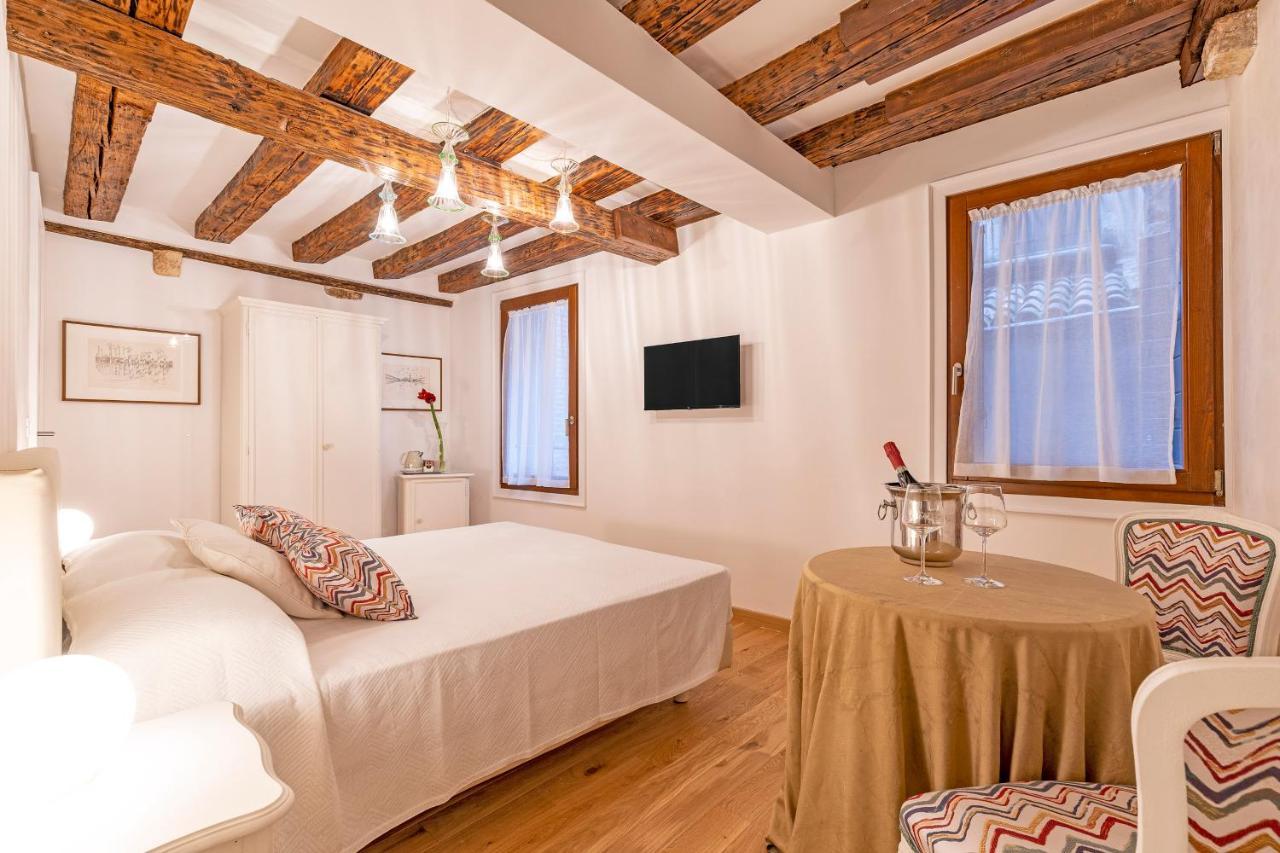 Residenza San Silvestro Hotell Venedig Exteriör bild