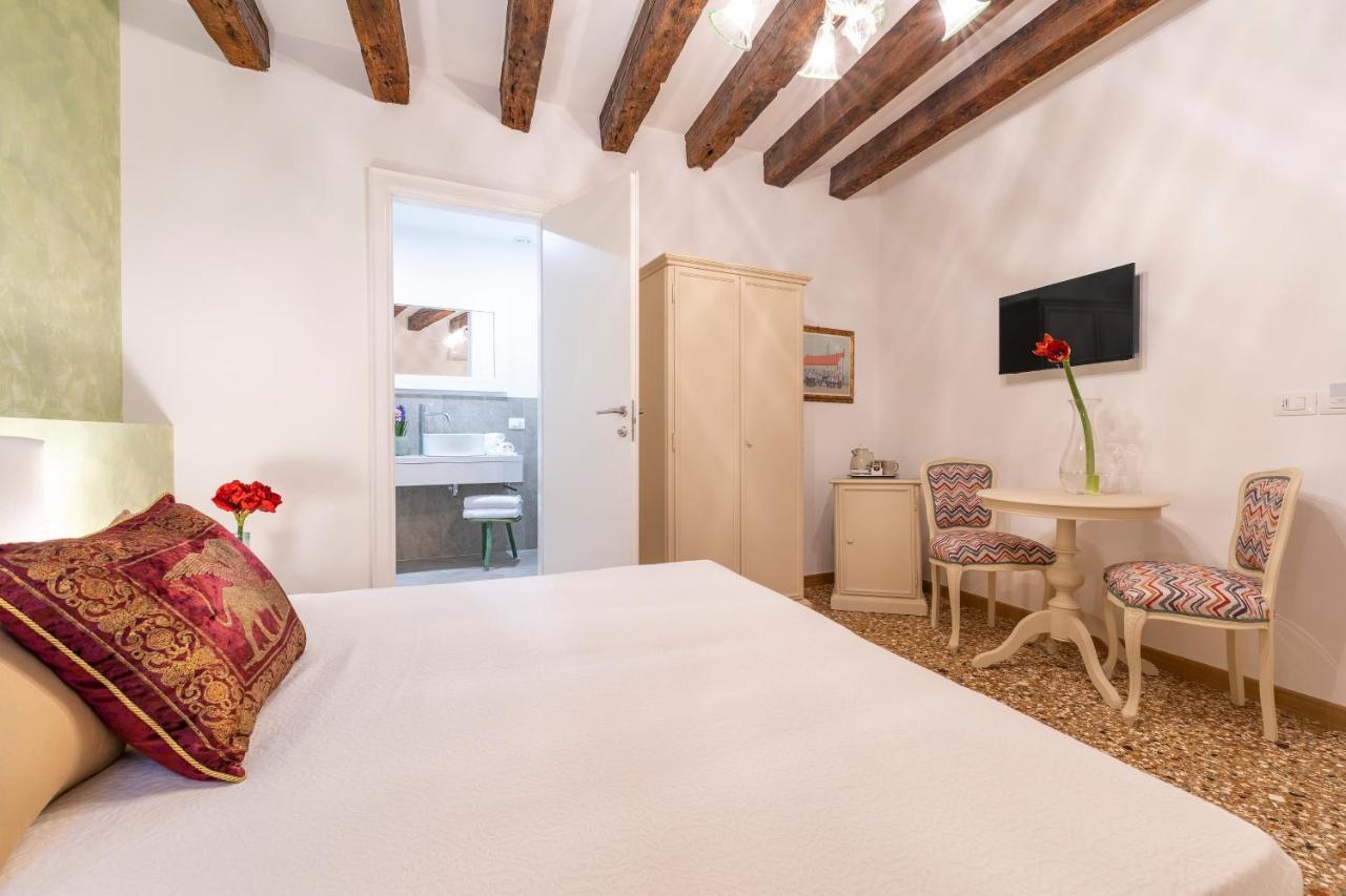 Residenza San Silvestro Hotell Venedig Exteriör bild